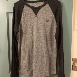 American Eagle Men's Black and Gray Long Sleeve Shirt
